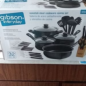 Nonstick steel cookware combo set